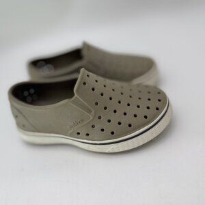 Native Shoes Jefferson Kids Shoes Size C8‎ Slip On Water Lightweight EVA Foam